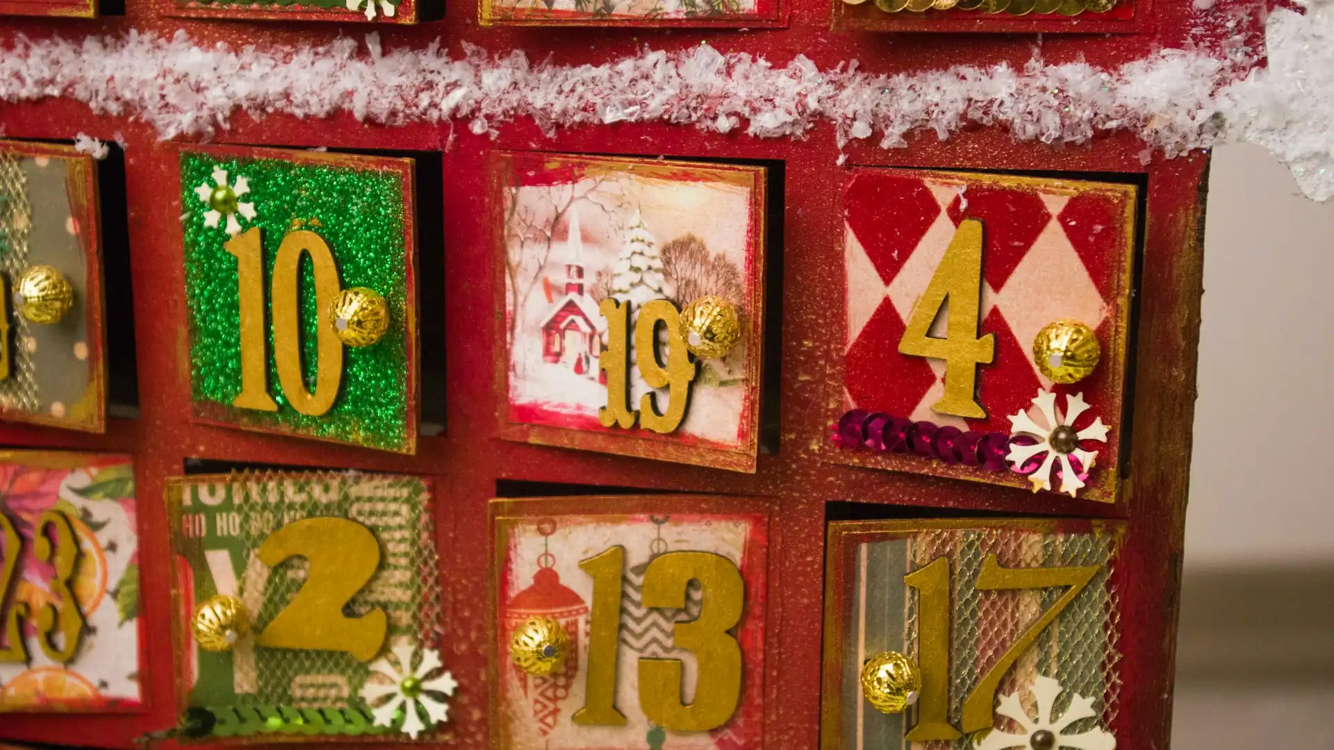 The Best DIY Advent Calendar Ideas (+ The Top Filler Items) BlissLights